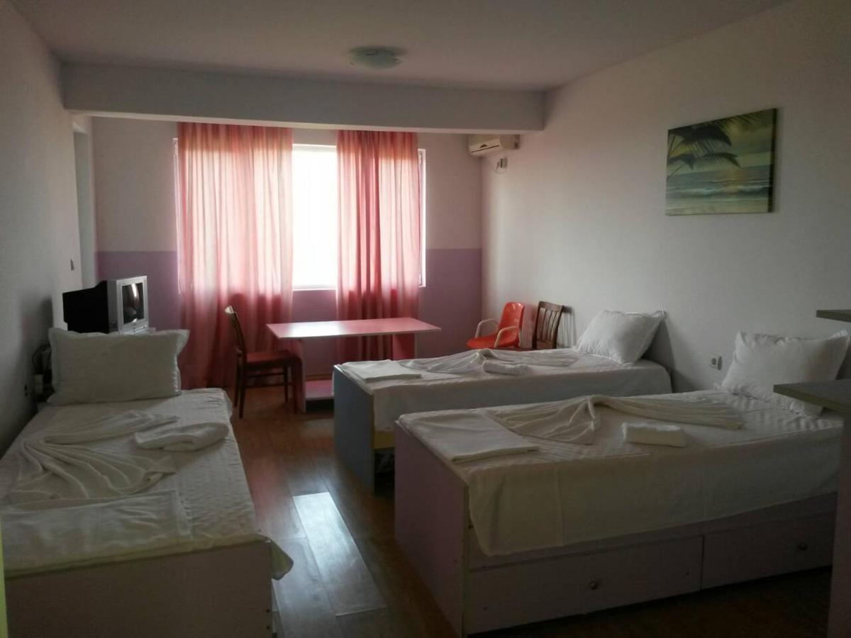Complex Exotica Hotel Lozenets Buitenkant foto