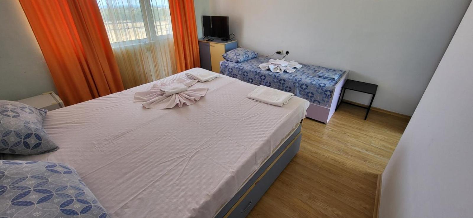 Complex Exotica Hotel Lozenets Buitenkant foto