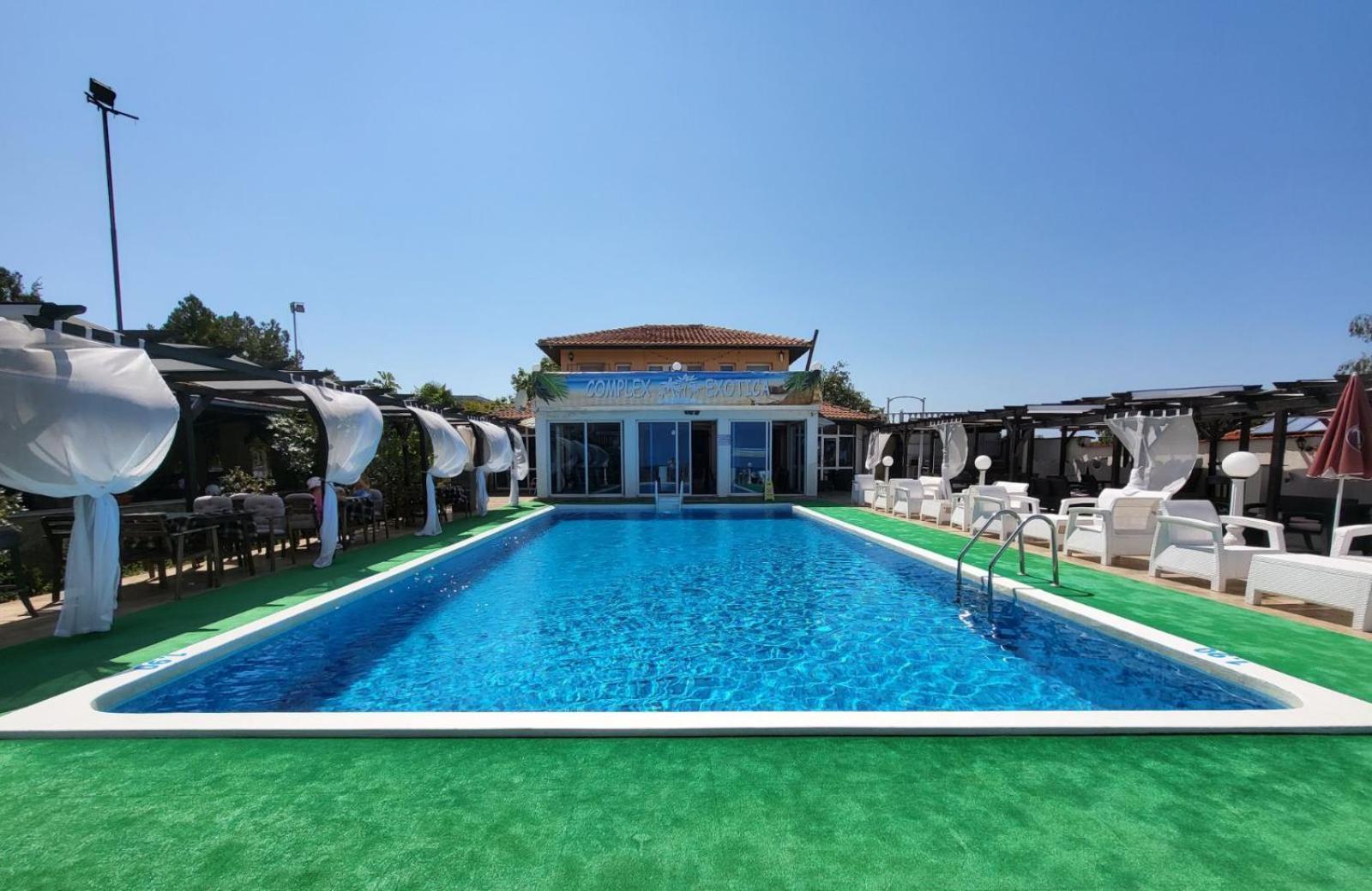 Complex Exotica Hotel Lozenets Buitenkant foto