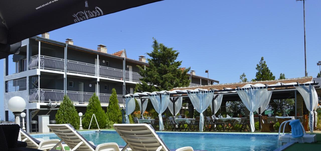 Complex Exotica Hotel Lozenets Buitenkant foto