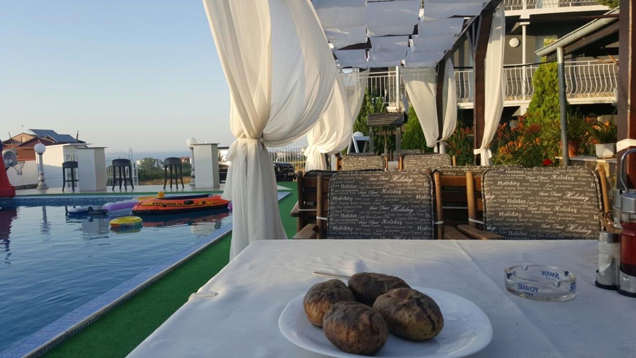 Complex Exotica Hotel Lozenets Buitenkant foto